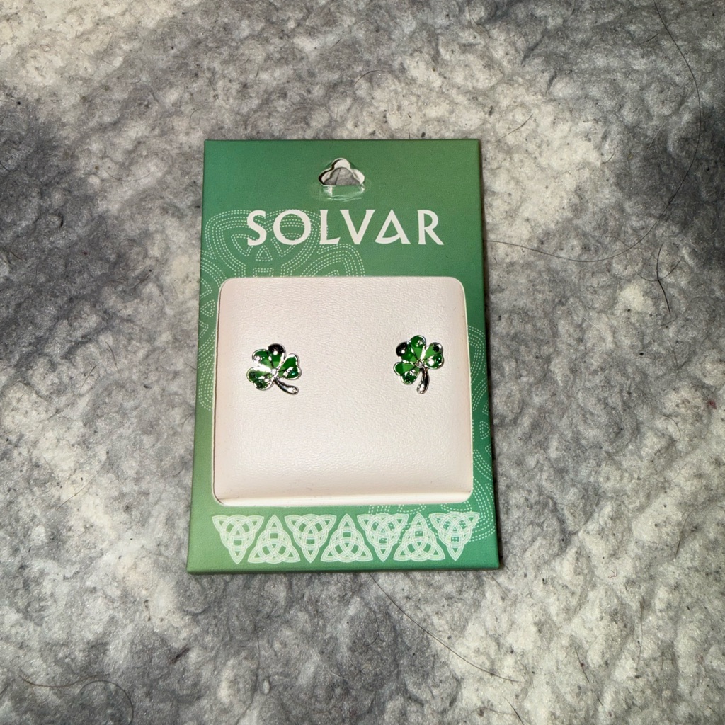 Solvar Green Shamrock Earrings
